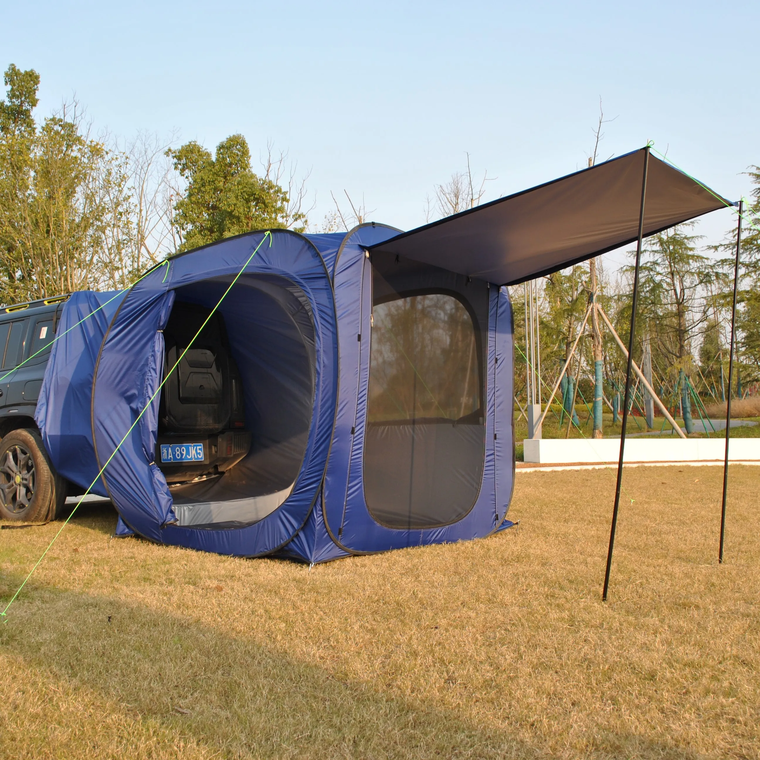 4-person pop-up car rear tent, portable white automatic second opening, no need to set up car rear extension speed opening tent