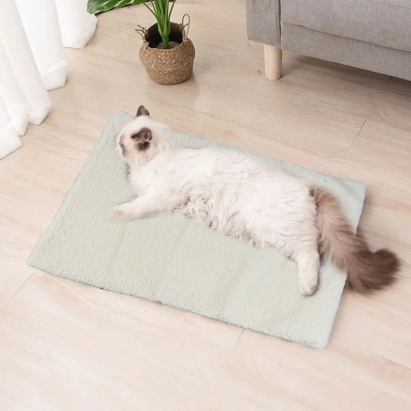 1pc Self-heating Dog Mat Pad For Crates Brackets Kennels Car 60x45cm Thermal Washable Bed Warm Cat Sleep Household Parts