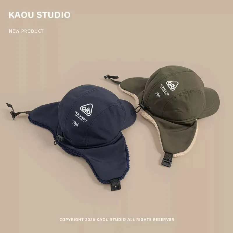 قبعات بومبر شتوية دافئة للجنسي - مراجعة Corduroy Cap 5 Panel وسعره
