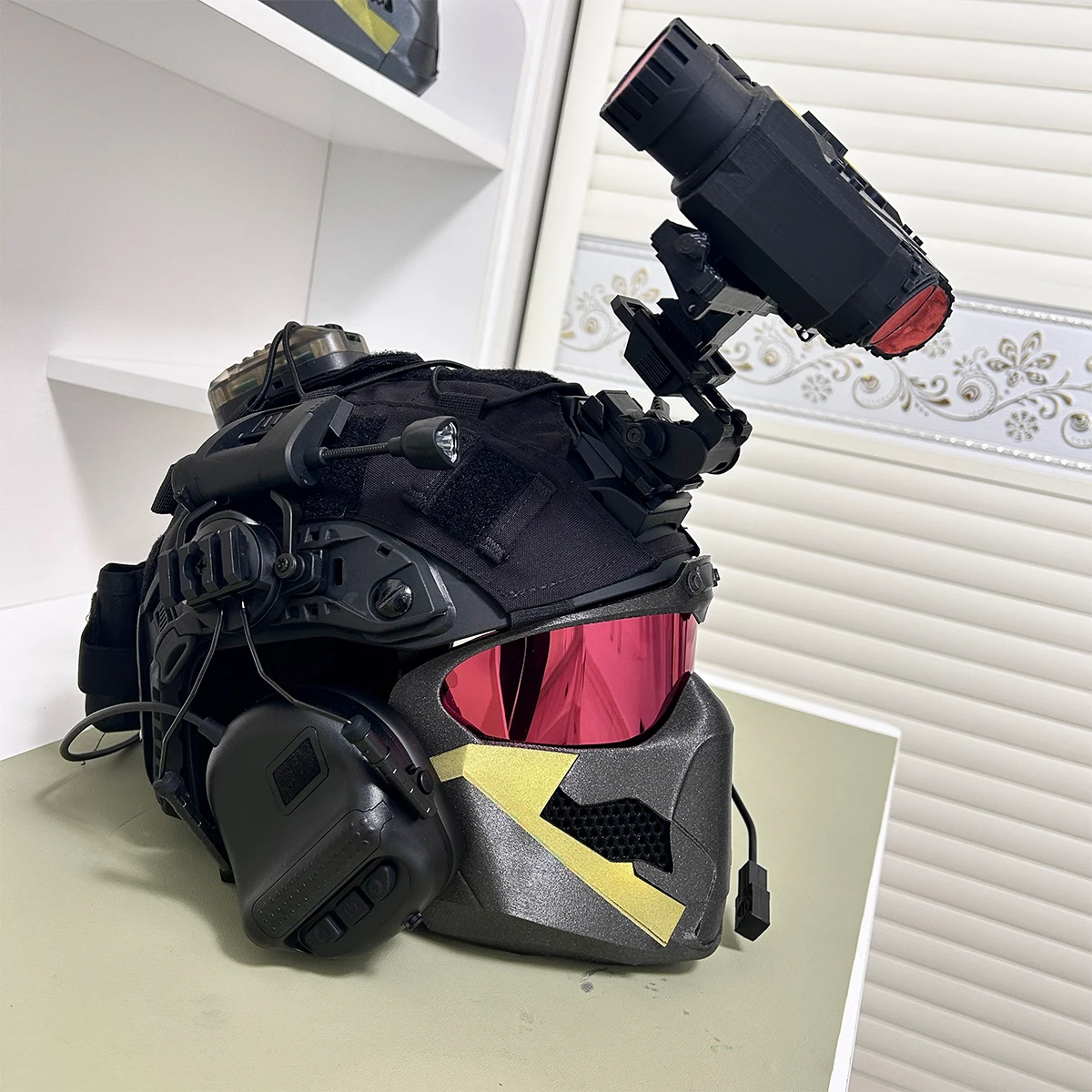 Delta Force: Hawk Ops Tactical Helmet Set for Vyron Role-Playing Airsoft Shooting Protective Equipment with Headset Mask 10-Pce