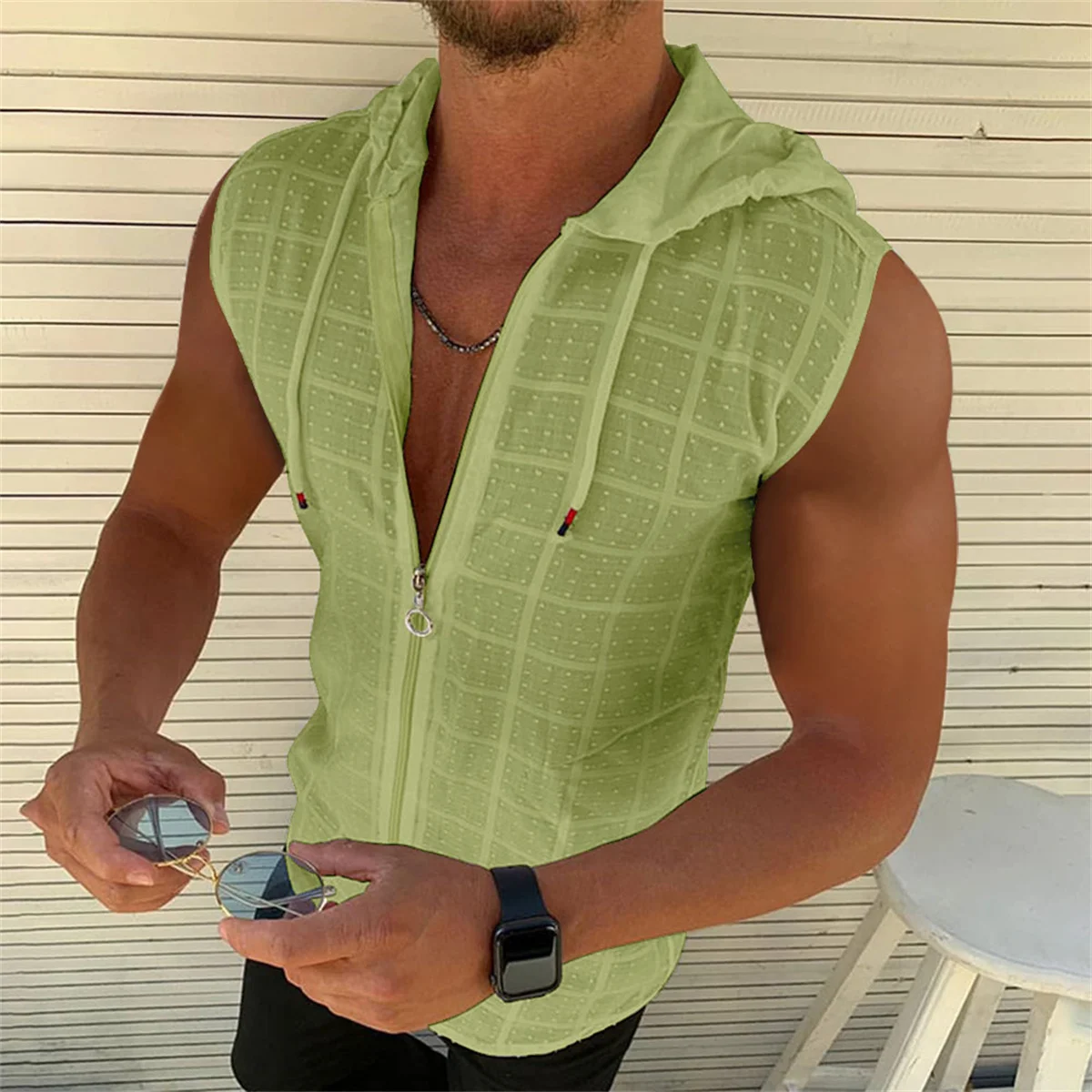 Summer new Men\'s Fashion Outdoor Sun Protection Solid Color 100% Cotton Plaid Hooded Sleeveless leisure cardigan lapel shirt