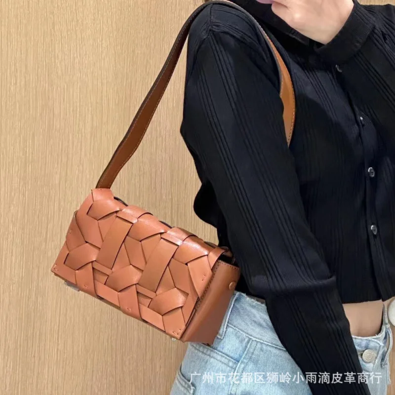 

Dissona Woven New Style Woven Bag High-Grade Shoulder Messenger Bag Small Square Bag Underarm Bag Genuine Leather Bag fo