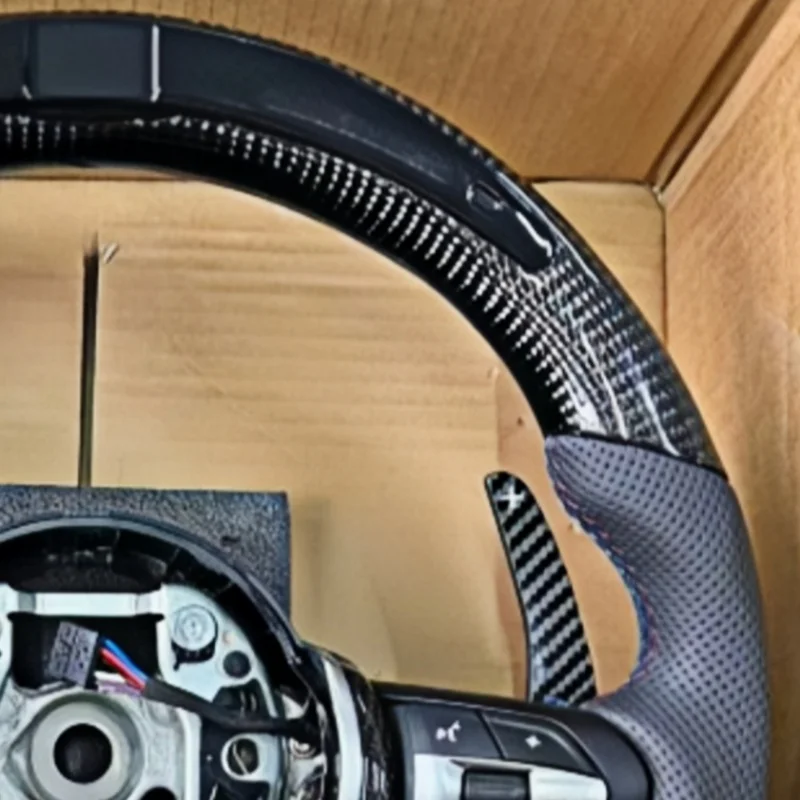 Factory Dire LED Steering Wheel For BMW M3 M4 M5 F30 F10 F31 F32 F34 F35 F87 F82 F83 F07 F11 F18 F06 F12 F13 F80 F85 F86 F33 F36 view 3