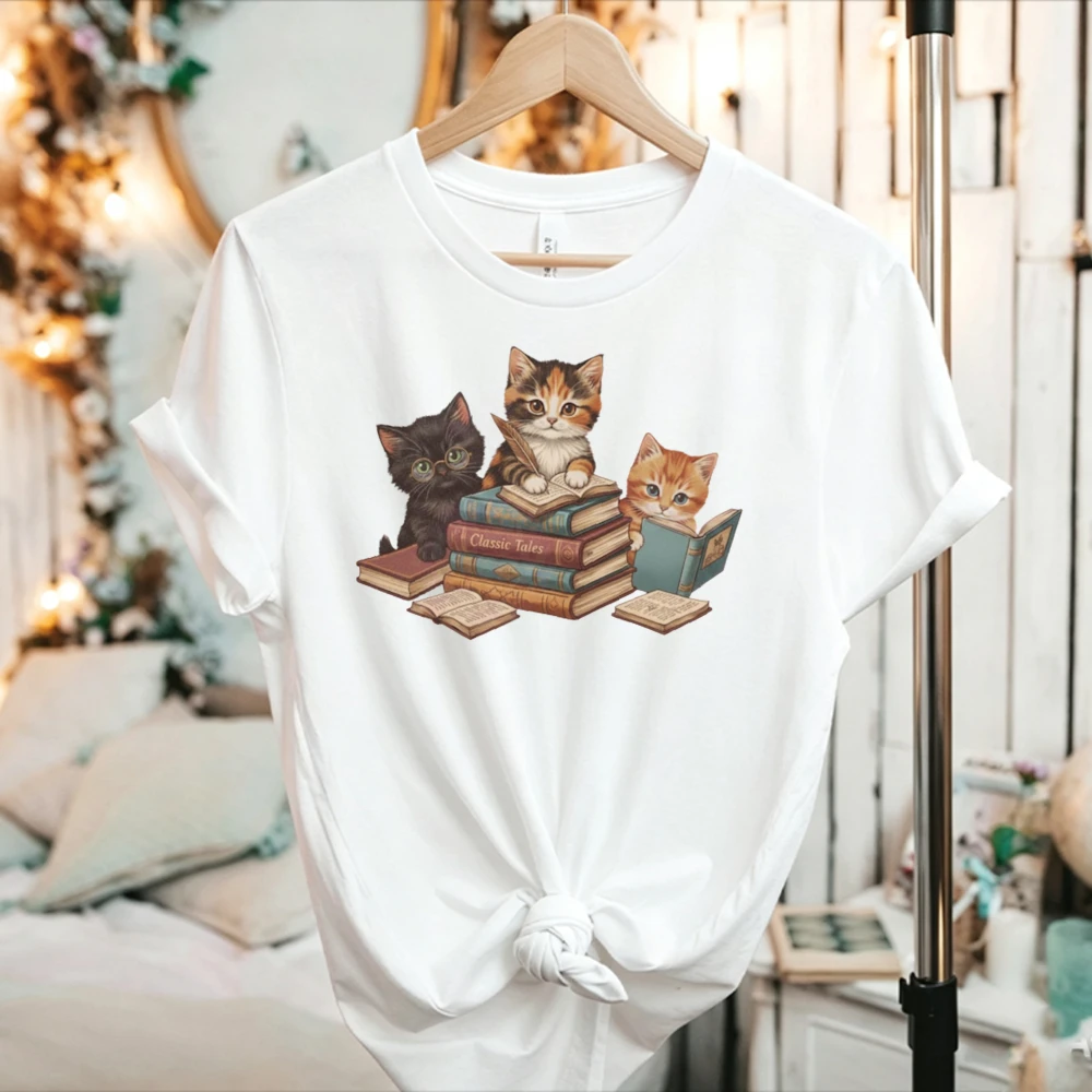 Women Cute Kittens Reading Books Graphic T Shirt Cat Lover Book Lover Cotton Tee Vintage Watercolor Kitty Bookworm Casual Tees
