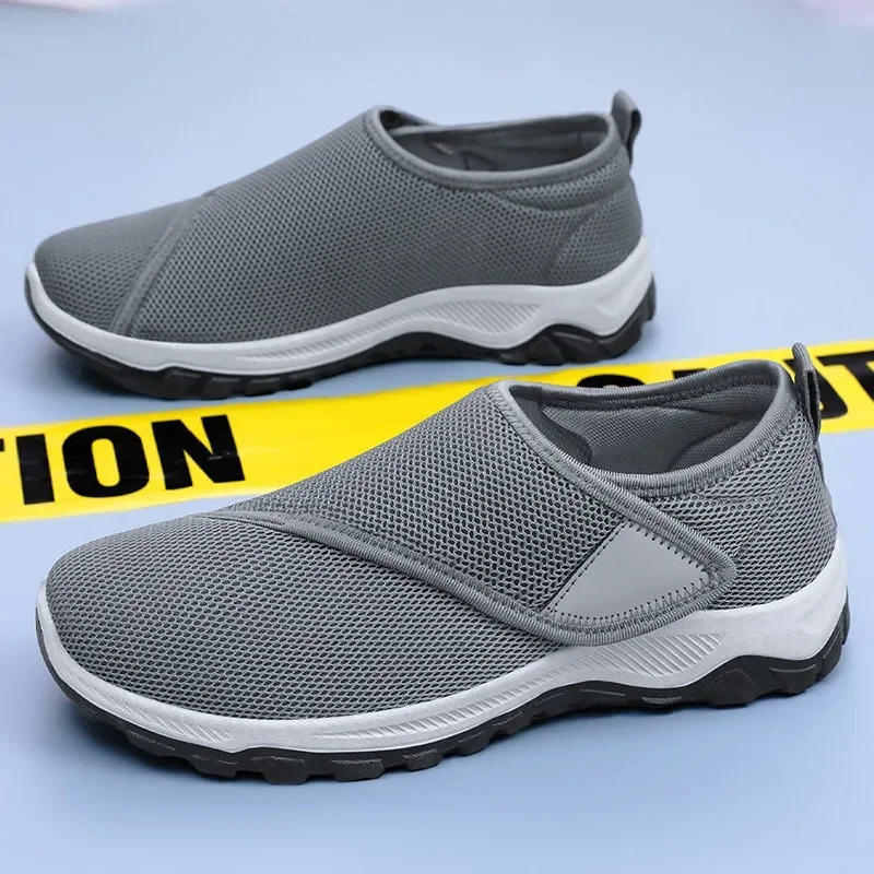 

2024 Men's Casual Sneakers Soft Comfortable Diabetic Man Shoes Thumb Eversion Adjusting Soft Outdoor Anti-slip Sport Shoes Male