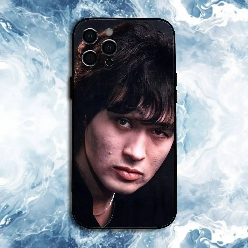 Funda de teléfono Viktor Tsoi Singer para iPhone17,16,15,14,13,12,11 Plus,Pro Max, funda negra de silicona suave