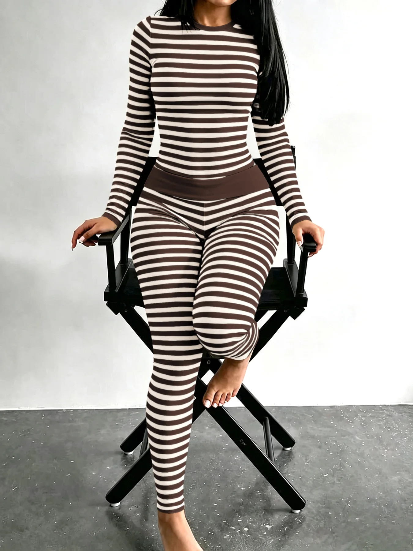 Women's Round Neck Striped Dual Color Long Sleeve Long Pants Fitness Casual Set Tight Home Wear 2026 European And American Cross