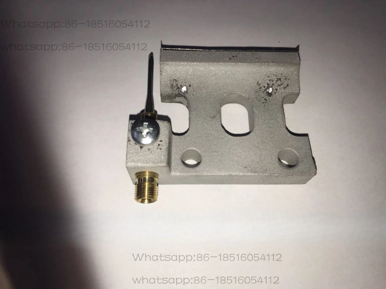 Air jet loom accessories square tail spray stretching nozzle 605837B traction nozzle