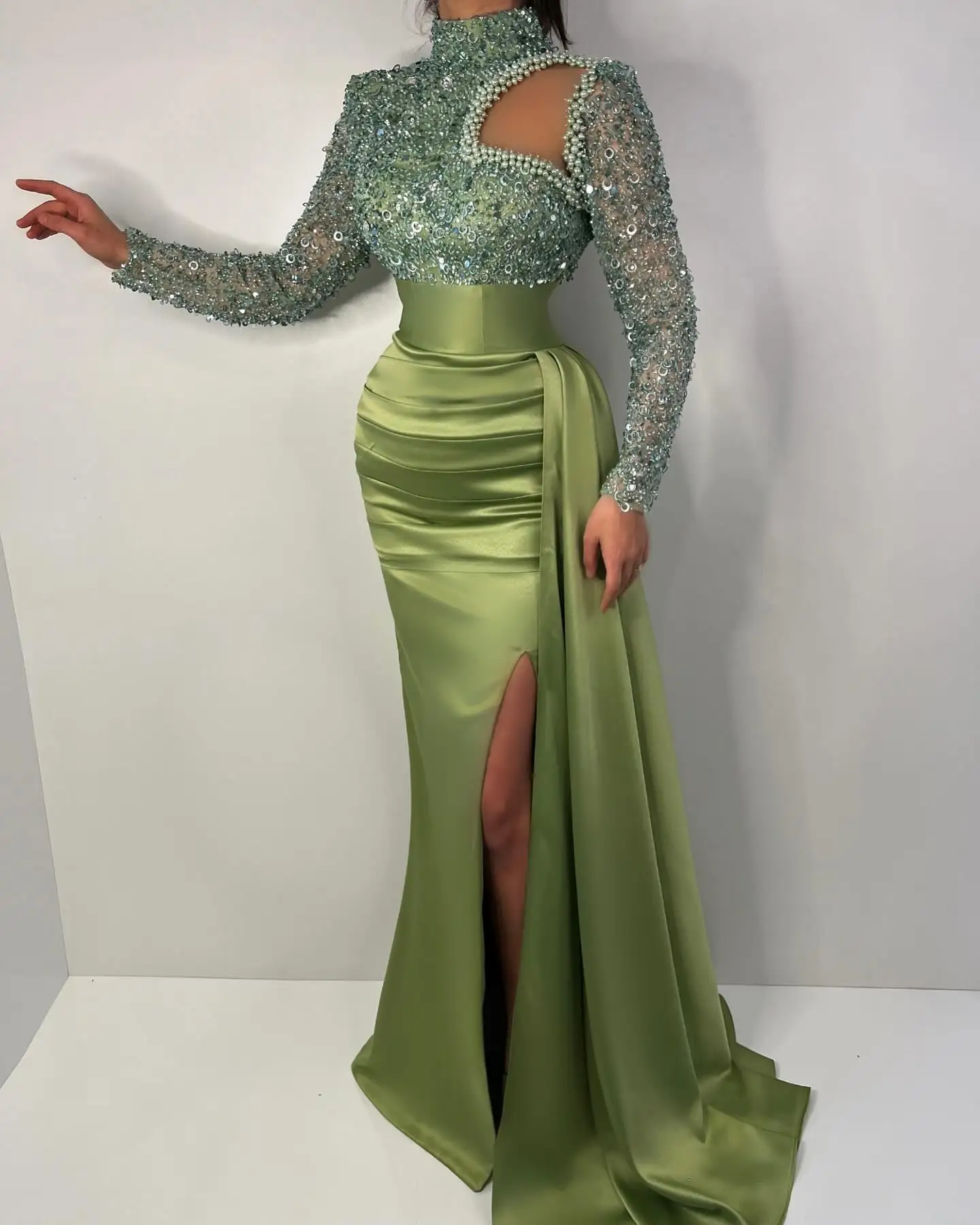 Emerald Green Satin Prom Dresses Long Sleeve for Women 2025 Side Slit High Neck Sequined Mermaid Formal Evening Gowns Customized