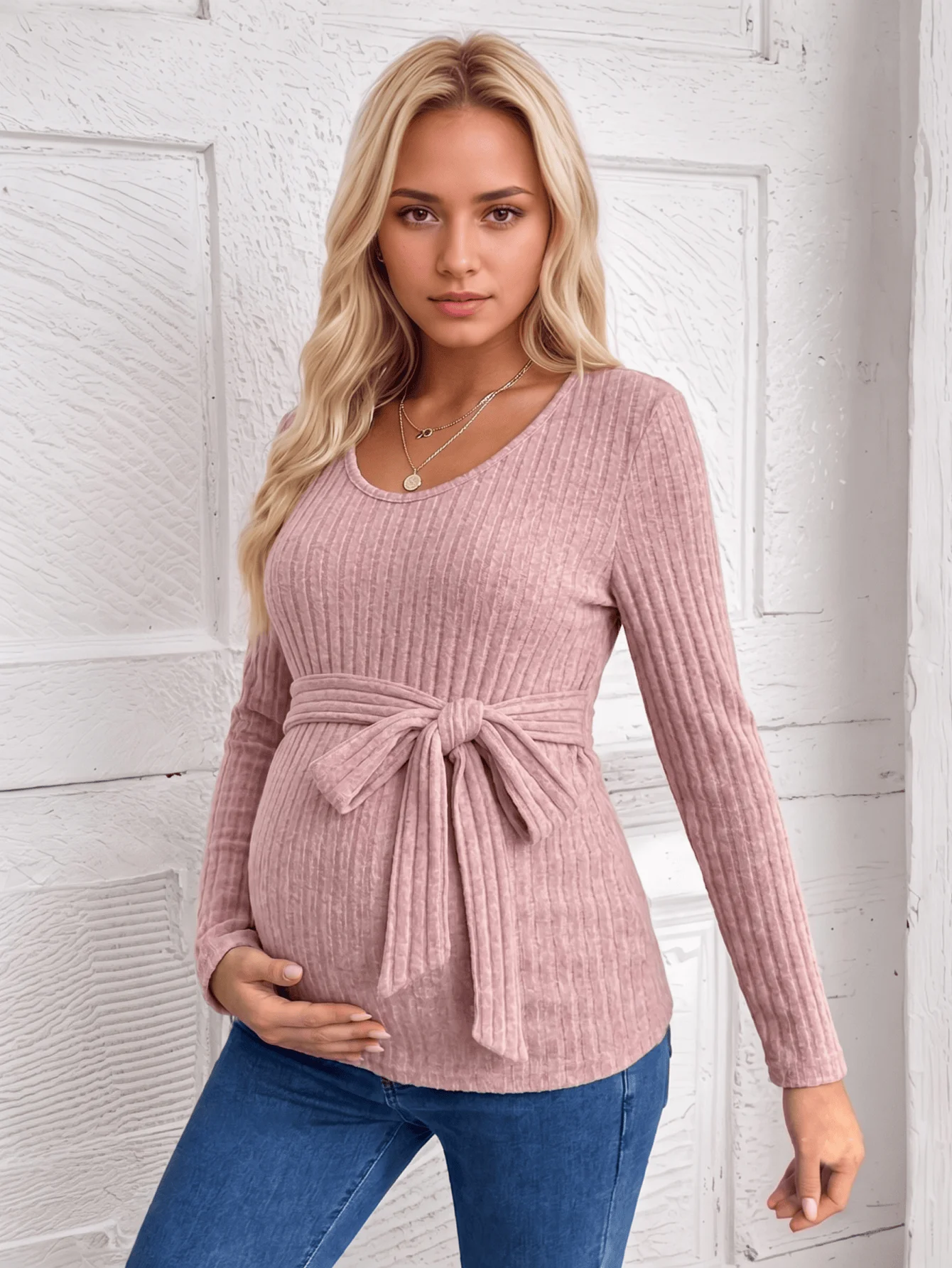 Maternity long-sleeved casual top autumn and winter women's waist cute versatile T-shirt maternity wear