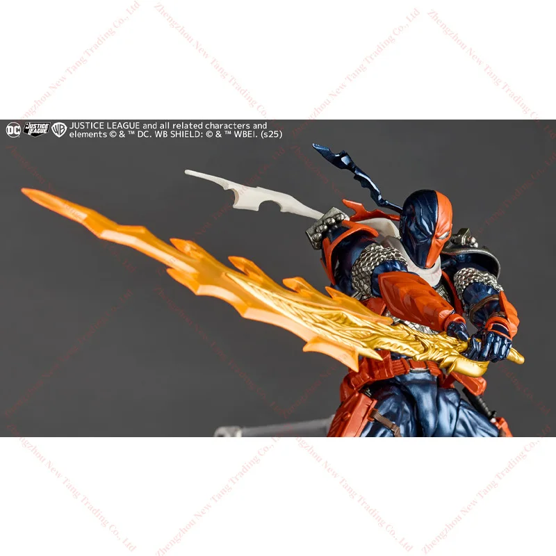 مجلة W KAIYODO Niesamowite Yamaguchi Revoltech Deathstroke Slade Wilson Wersja 1.5 Figurka Zabawkowy Model Present