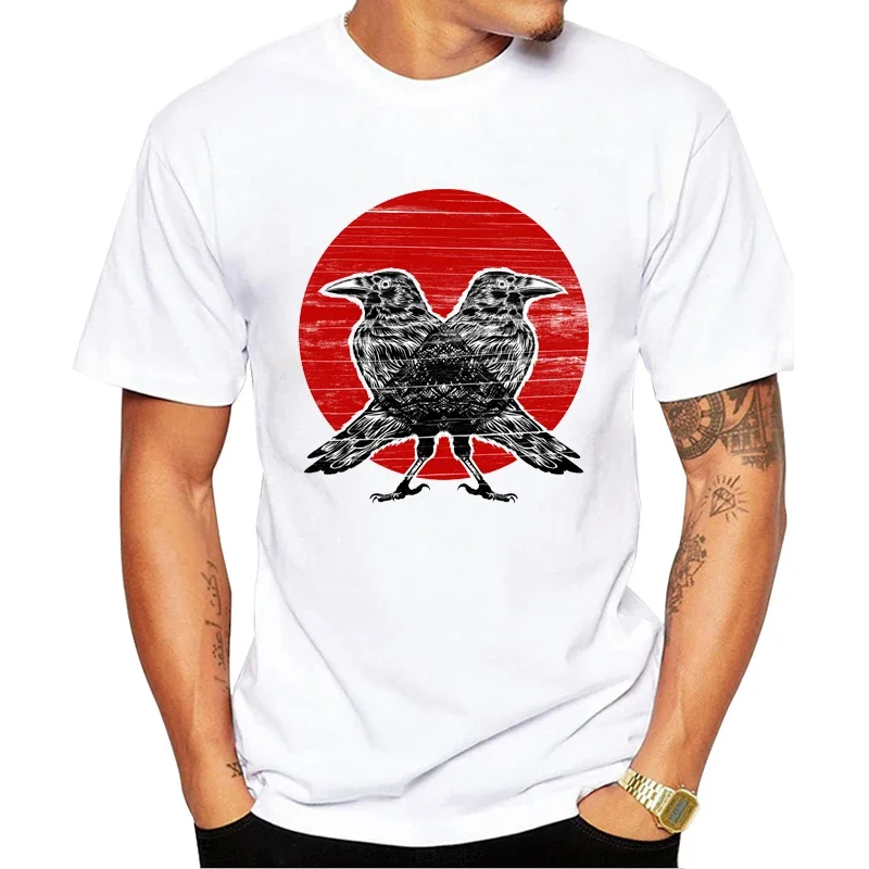 Men's New Two Crows Print Short-sleeved Wood Grain Design T-shirt Summer Fashion Cool Shirt Novelty Round Neck T-shirt Soft Tee