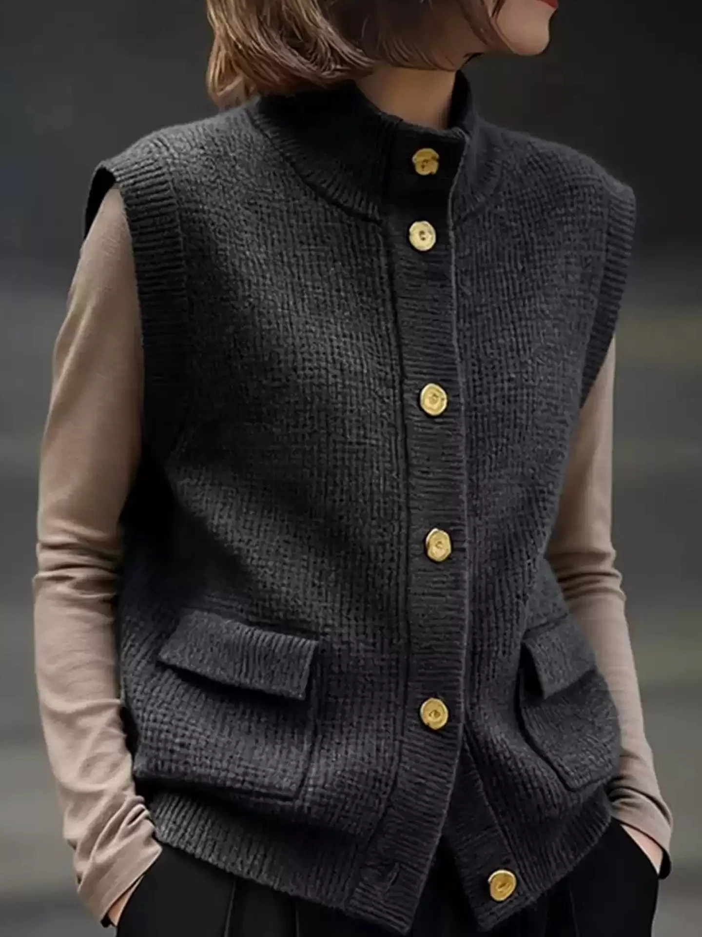 เสื้อกั๊กถักแฟชั่นอเนกประสงค์สำหรับเดินทาง ดีไซน์กระดุมเดี่ยว รุ่น Svel 2025 ฤดูหนาวใหม่ ทรงเข้ารูปเล็ก รุ่น Cro ular