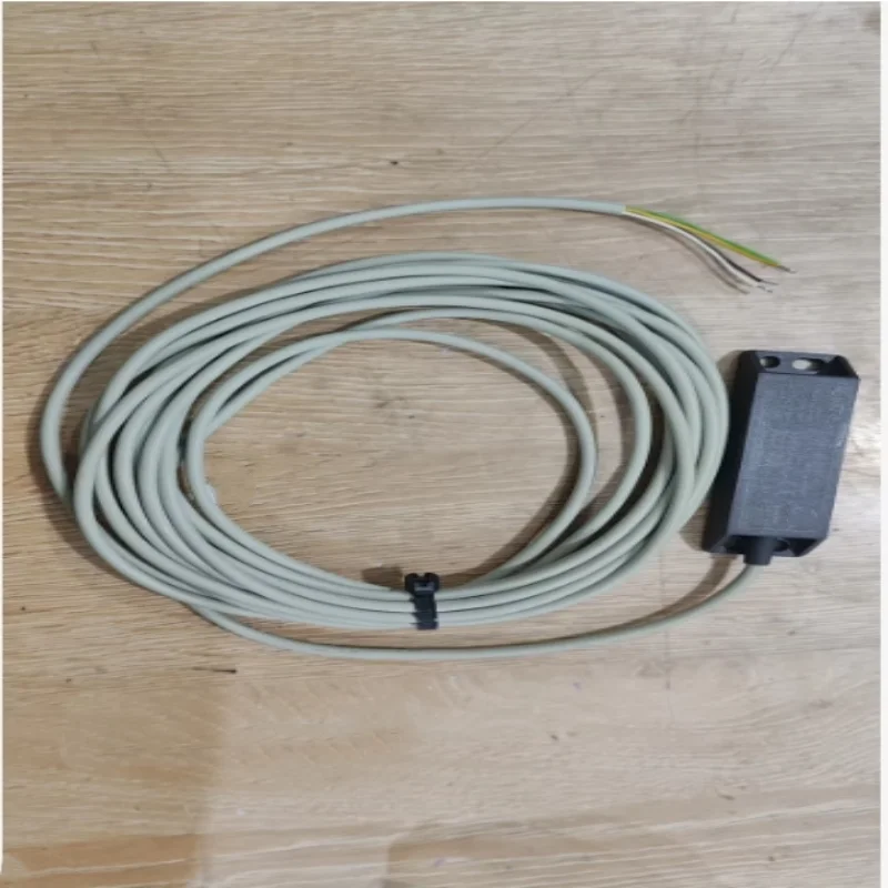 

New Original Sensors 30422112-5 30426112-12 165270 114270 120272-5 120272-8 207KS22D01 171271VY01 114V62A0D 207KS14N05