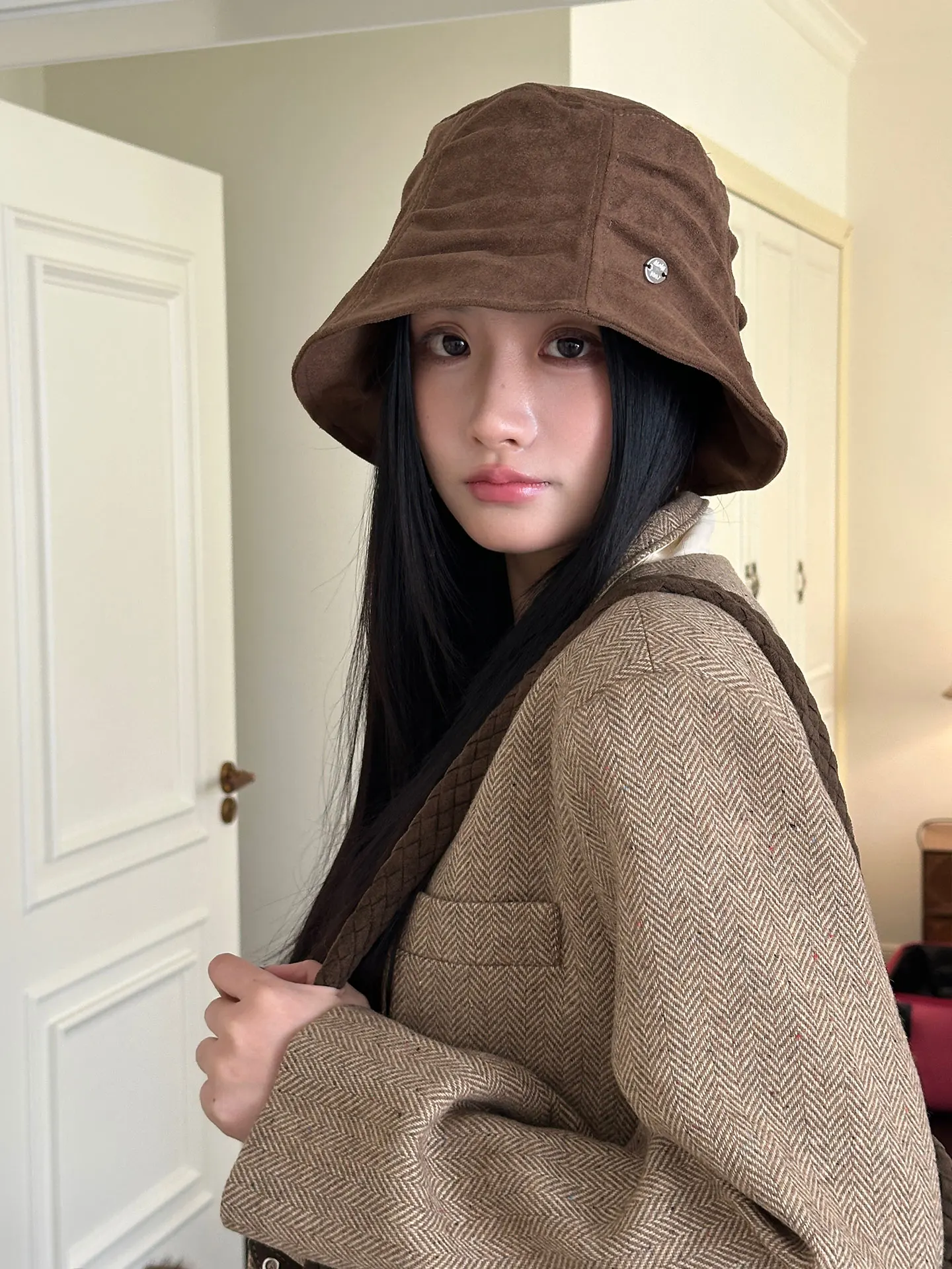 Retro Suede Folded Bucket Hat Women's Large Head Circumference Fisherman Cap Fashionable Artistic Personality Basin