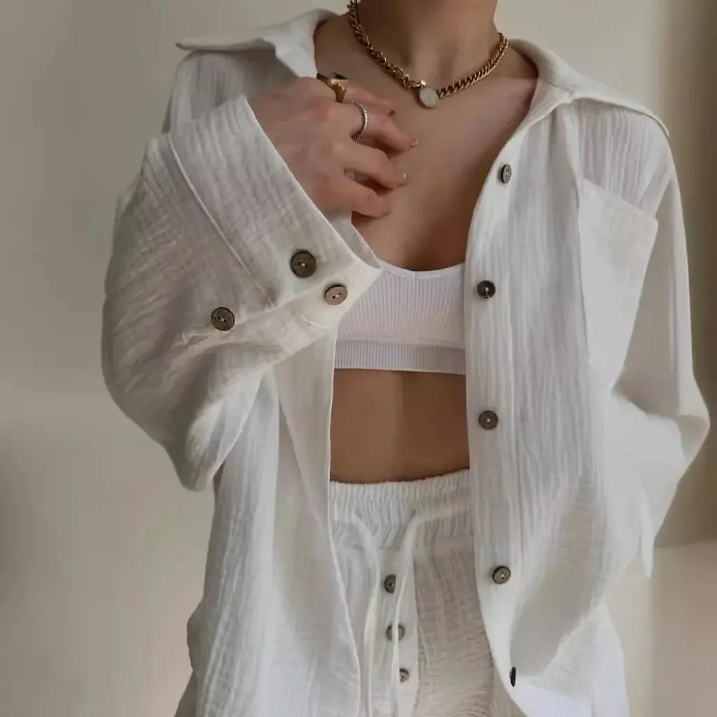 

Women's Fashion Casual Two-Piece Set Wrinkled Lapel Long Sleeve Shirt with High Waist Drawstring Shorts