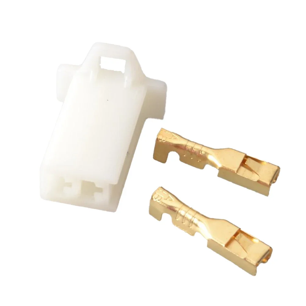 White High Frequency High Quality Socket Connector Terminal Socket Pin Connector 2 Pin 4 Pin For Connecting Wire Harness