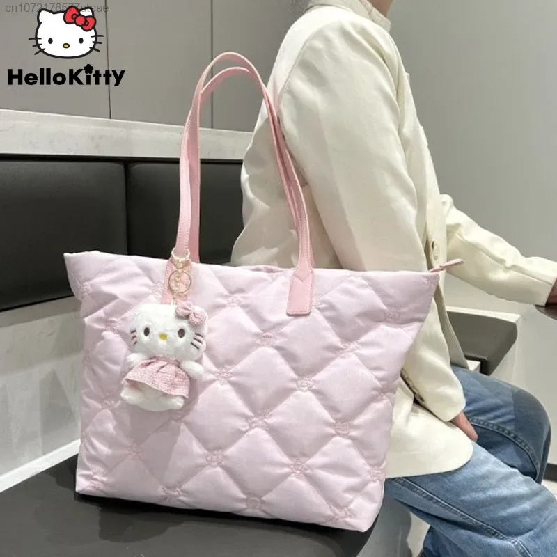 Sanrio Hello Kitty torba na ramię o dużej pojemności z uroczym kreskówkowym wisiorkiem damska lekka torba na ramię nowa torebka dla dojeżdżających