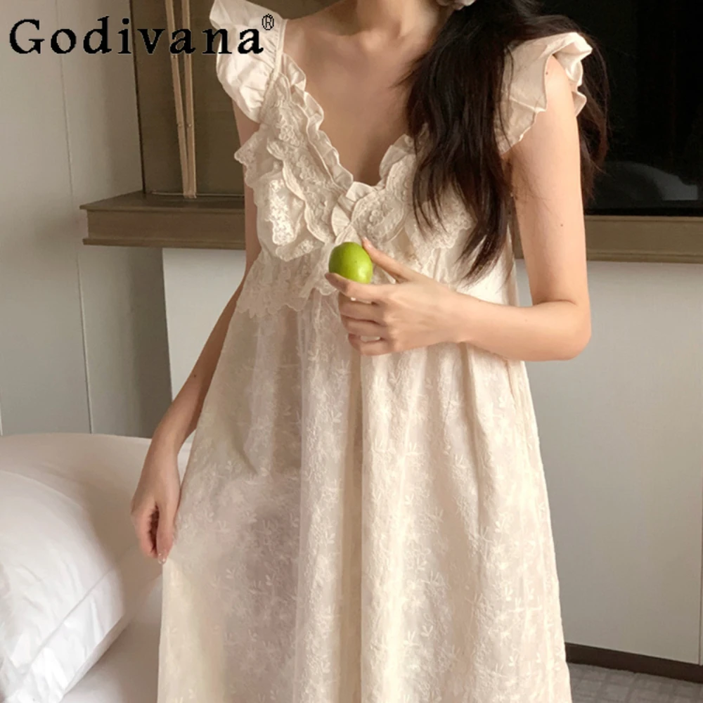 

Vintage Court Style Women Pajamas Set V-neck Lace Nightdress Nightwear Summer Cotton Linen Chest Padded Sleepwear Set