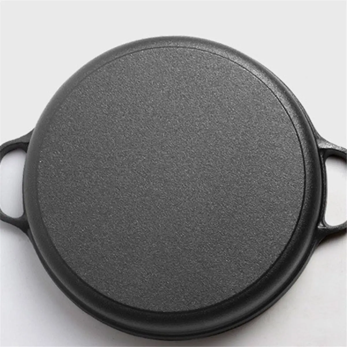 BAAQ Thickened Cast Iron Skillet Nonstick Cooking Pot Household Round Edge Ergonomic Handle Even Heating Cast Iron Soup Pot