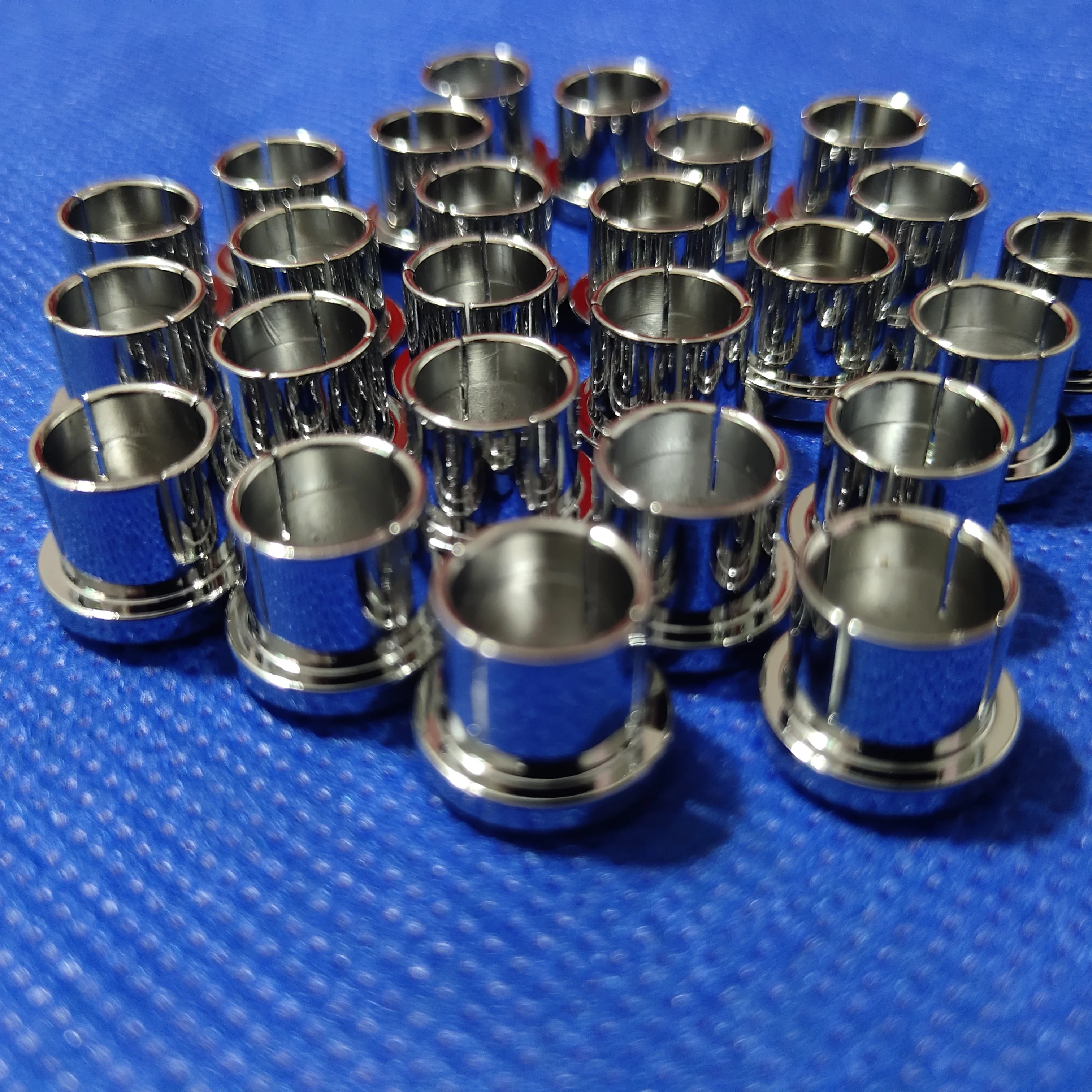 100Pcs OFC Plated Rhodium RCA Protective Cap Dustproof and Anti-oxidation non-magnetic Metal Protective Cover Protective Cap