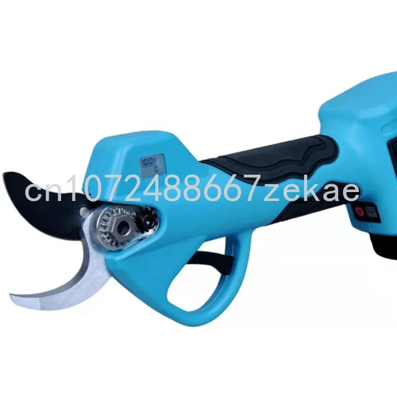 

Electric pruning scissors large capacity battery One battery can be used for 6-8 hours Weight only 0.9 kg appearance