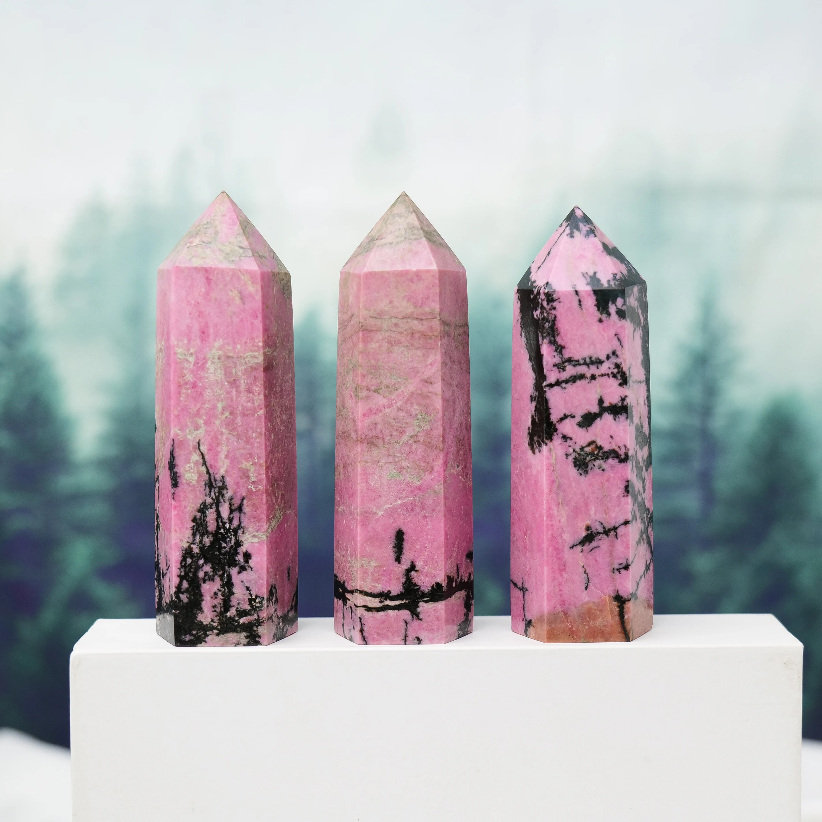 1pc Natural Crystal Rhodonite Point Healing Obelisk Pink Stone Wand Rhodochrosite Energy Quartz Pyramid Ornament Home Decor