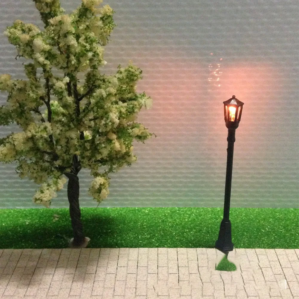 10pcs Warm White Model Street Lights Layout Lamppost Railroad Train Garden Playground Scenery LED Lamp Lighting