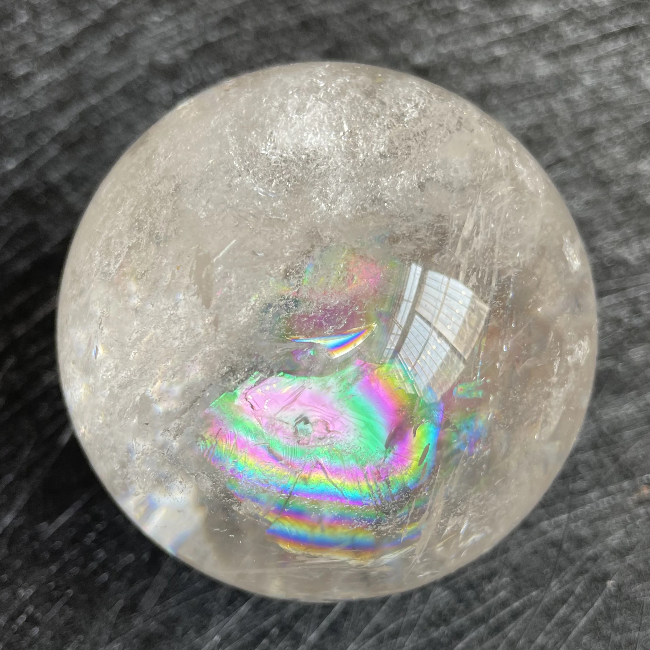 354g Natural Stone Clear Quartz Crystal Ball Rainbow Sphere Polished Rock Reiki Healing W2