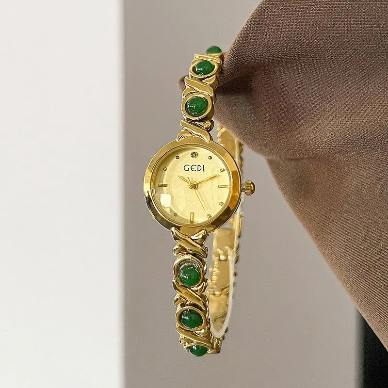 New Women'S WatchSmall And Delicate Quartz WatchA Luxurious And Stylish Bracelet Watch That'S Versatile And Perfect For Students