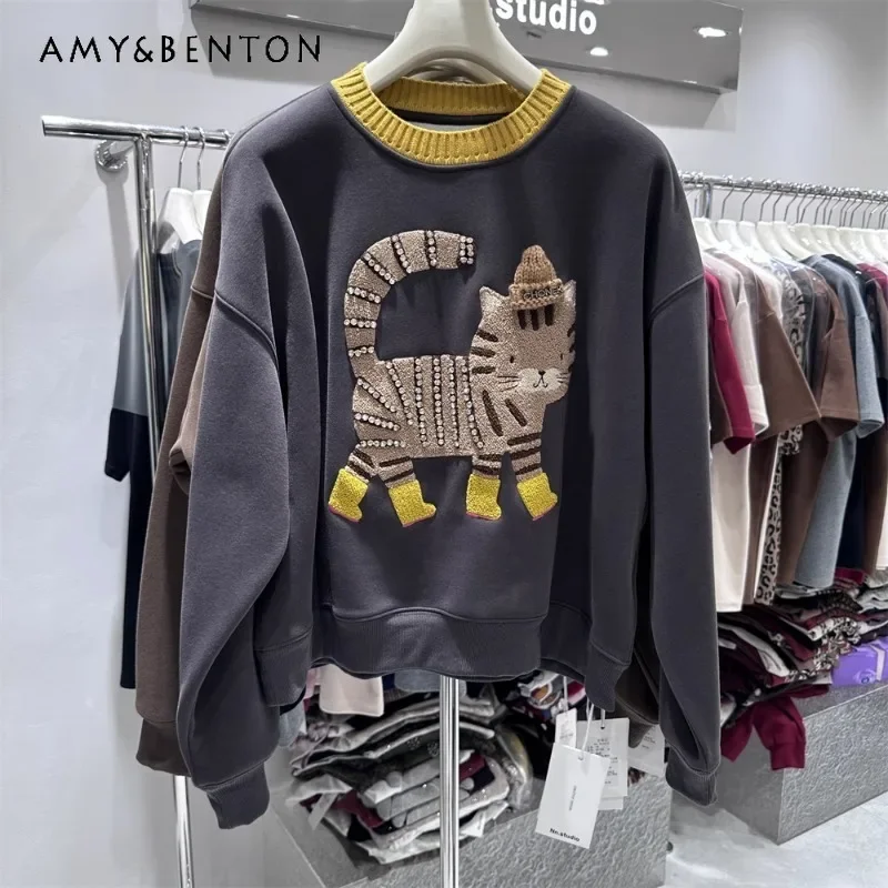 O-neck Oversized Fleece Sweatshirt Women\'s 2024 Winter New Versatile Heavy Industry Embroidery Cartoon Loose Pullover Short Coat