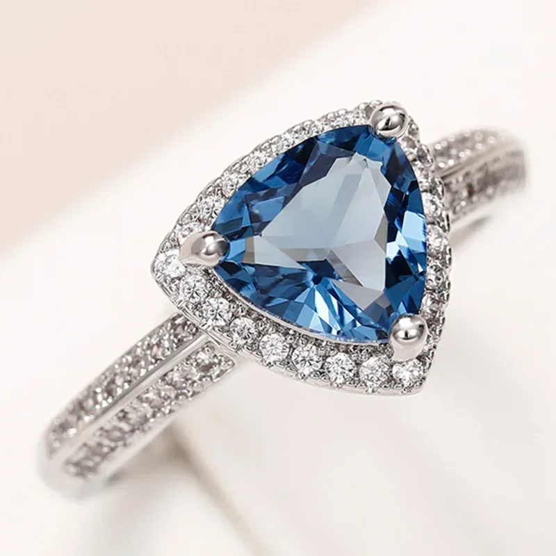 Elegant and Luxurious Dark Blue Zirconia Rings for Women Stylish and Classic Engagement/wedding Jewelry Anniversary Gift