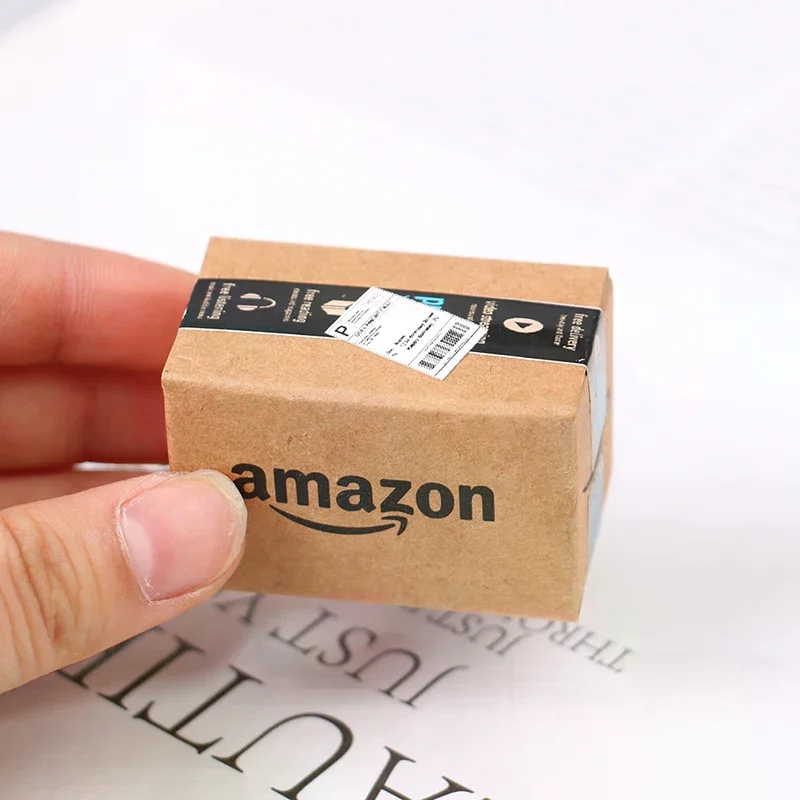 1:12 Miniatura per casa delle bambole Scatola espressa Confezione regalo Mobili Giocattoli Accessori