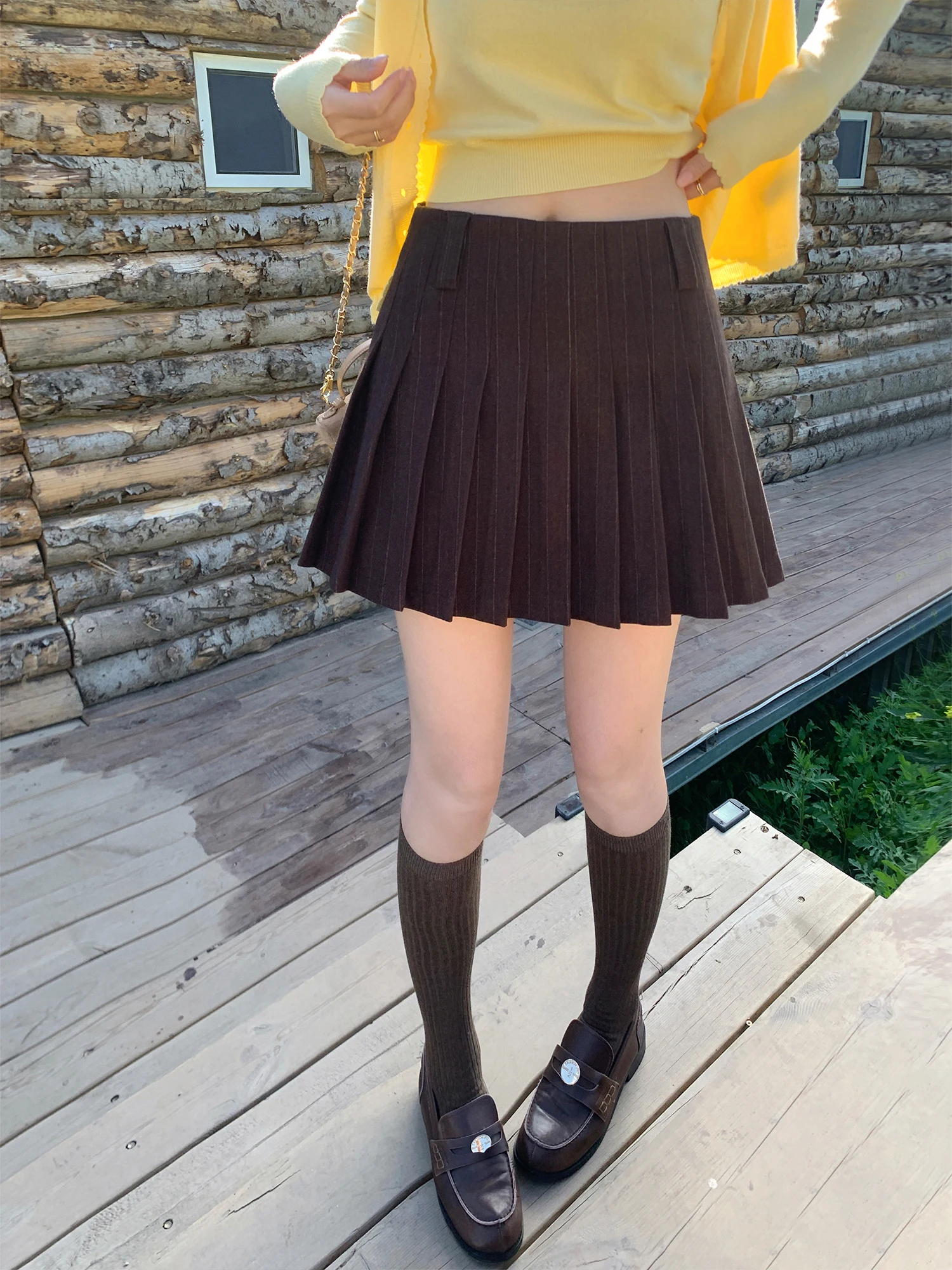 Pusumede Magic Forest Retro Striped Pleated A-Line  Skirt Women's School Style Slimming Pleat Short Skirt Polyester Blend