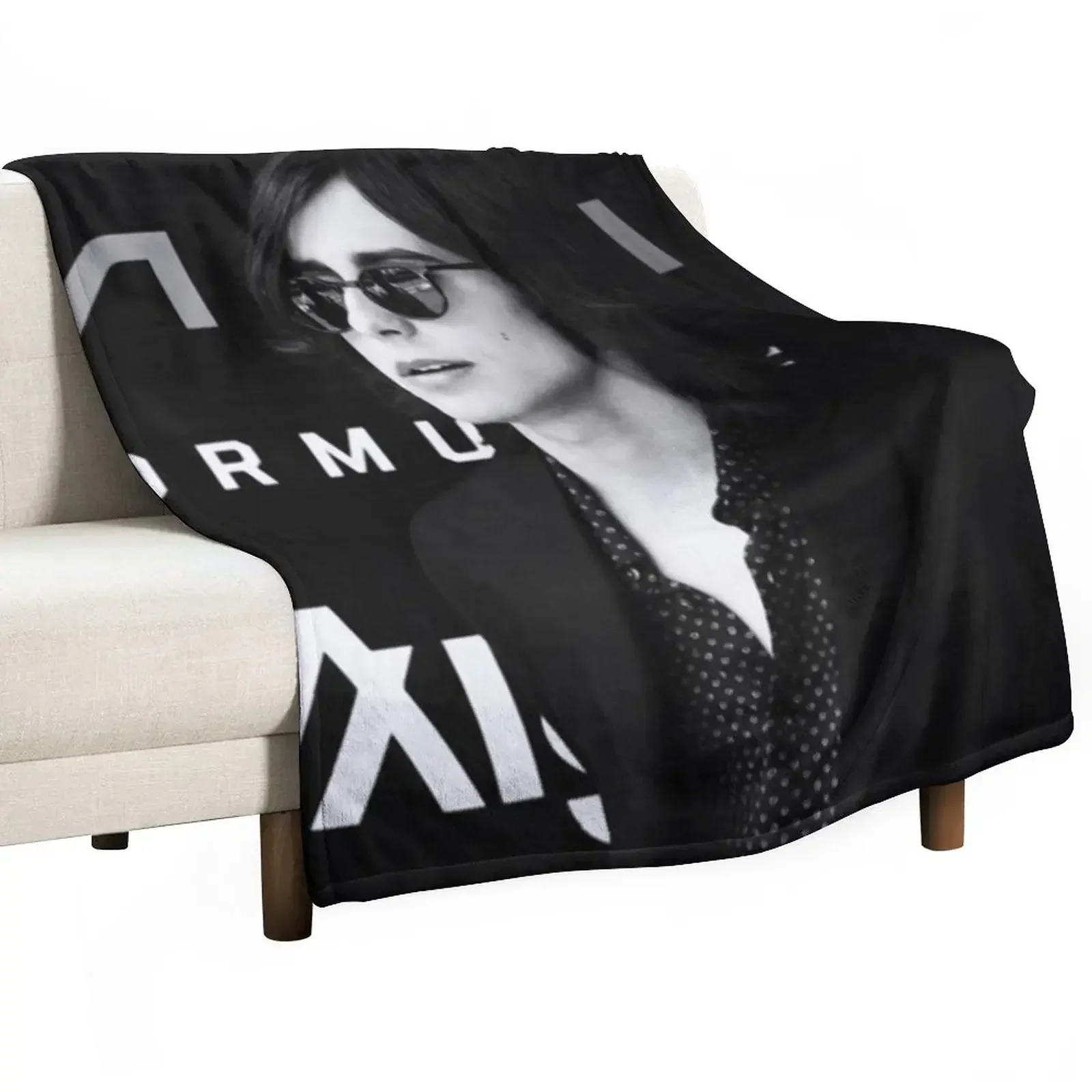 Aidan Gallagher Black and White Throw Blanket Decorative Sofas bed plaid Plush Blankets