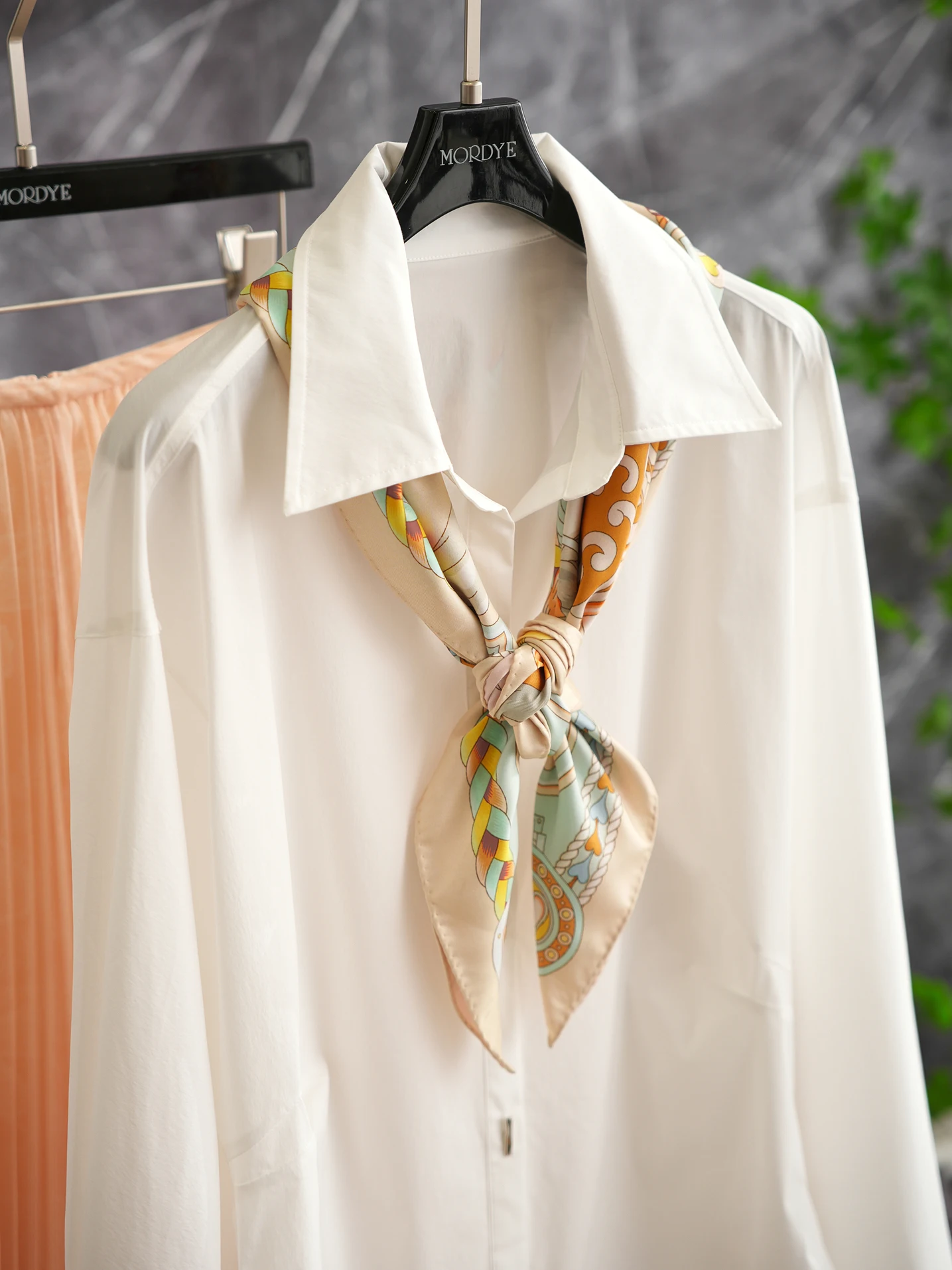 

Ele White Slim Fit Long Sve irt Women's Original Design Cotton Blend Comfortable Breathable Waist-Cinching irt