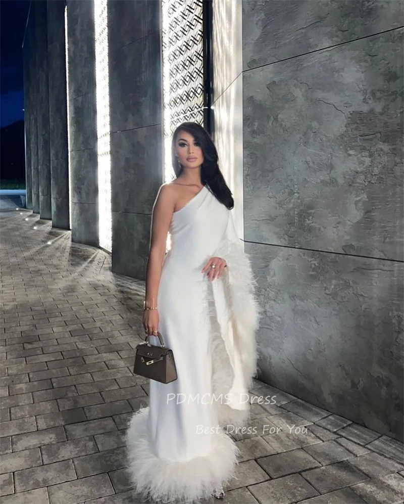 Sexy Dubai Arabic Women Formal Evening Dresses White Feathers Luxury One Shoulder Special Occasion Prom Gowns فساتين levenن requireبات ا