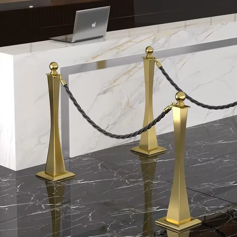 Exhibition Hotel Stainless Steel Bollard Guardrail Queue Stanchions Red Carpet Ropes Light Reflective for Welcoming