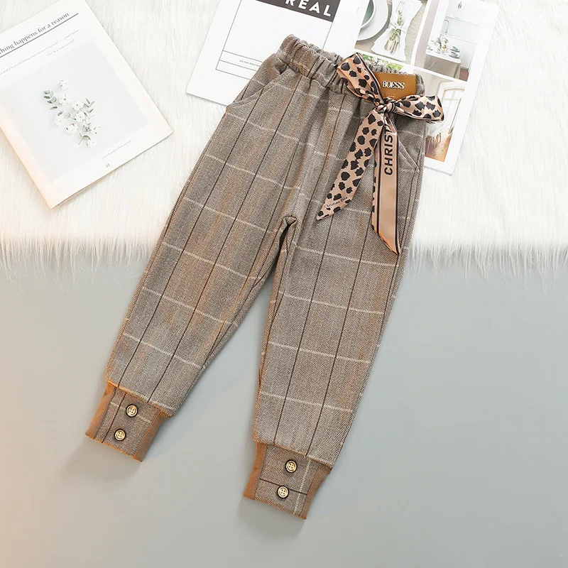 Girls' pants are velvet to keep warm in autumn and winter,  children's integrated velvet casual winter pants 3-11 years old