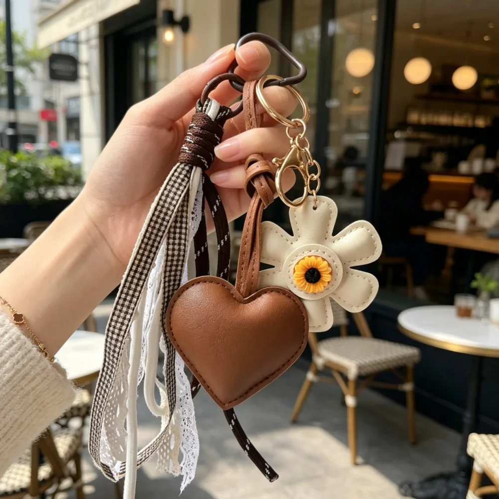 PU Leather Heart & Sunflower Bag Charm Keychain, Lace Tassel Braided Cord, Retro Accessory for Women Bags & Keys