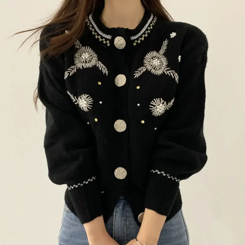 Neploe French Vintage Clothing Female Round Neck Heavy Beaded Embroidered Floral Knitted Cardigan 2024 Autumn Sweater Jacket