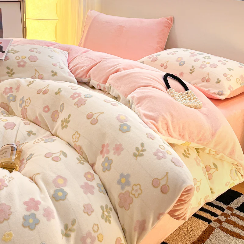 

2025 New 3D Carved Milk Fleece Single Duvet Cover Thicken The Warm Quilt Cover in Autumn and Winter Skin-friendly Bedding