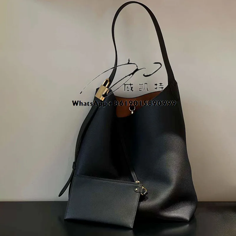 

Cowhide Lock Tote Large Capacity Bucket Women's Underarm Shoulder Leather Women's Bag