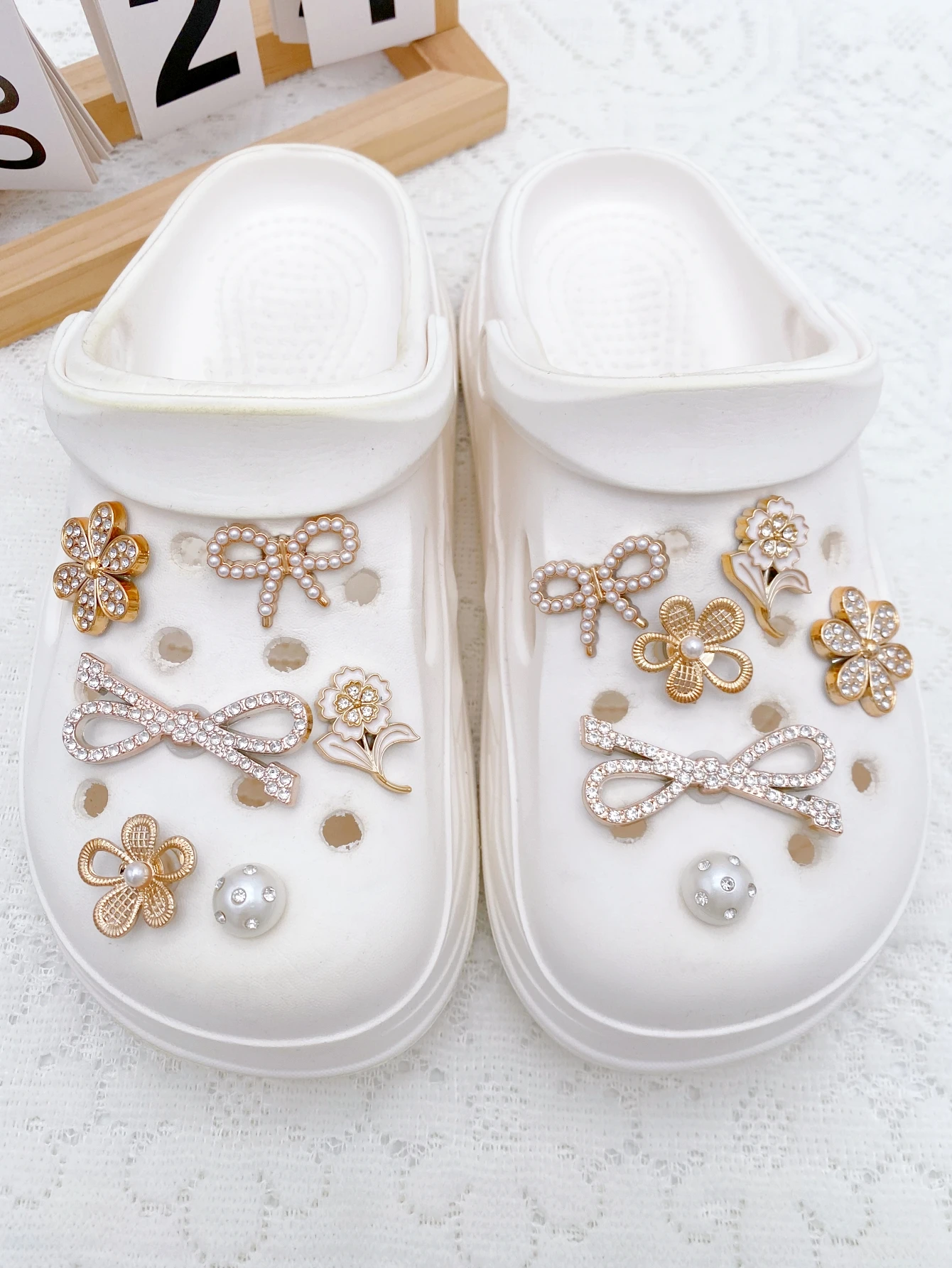 12-piece shoe decoration DIY casual shoe decoration - An interesting and versatile way to personalize your footwear