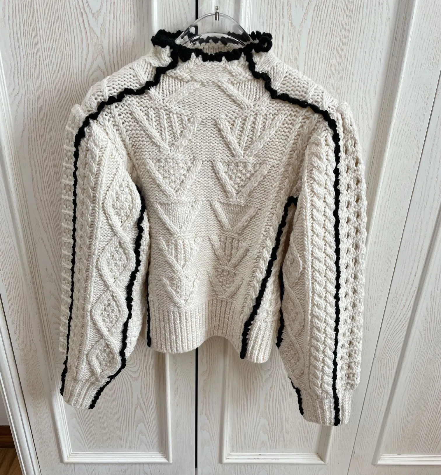 

2025 Women's Clothing Fashion three-dimensional knitted sweater 1109