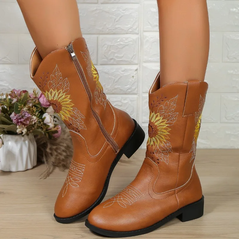 Women's Shoes on Sale 2023 High Quality Side Zipper Women's Boots Winter Round Toe Embroidery Solid High Tube Western Boots