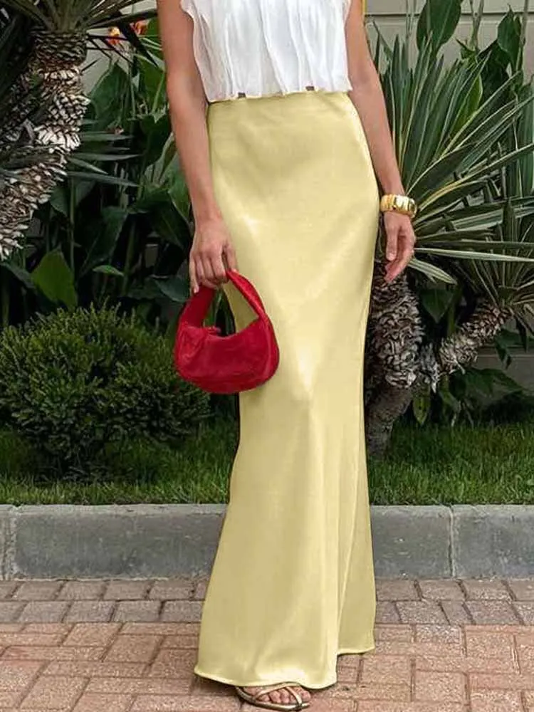 

BKQU Elegant Satin Long Skirt For Women Yellow Loose High Waist Slip Straight Maxi Skirt 2025 Summer Fashion Street Party Bottom