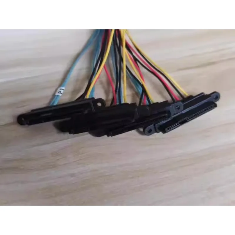 

12G MINI SAS SFF-8643 To 8482 SATA (4SAS) RAID Hard Drive Data Cable 63cm 75cm