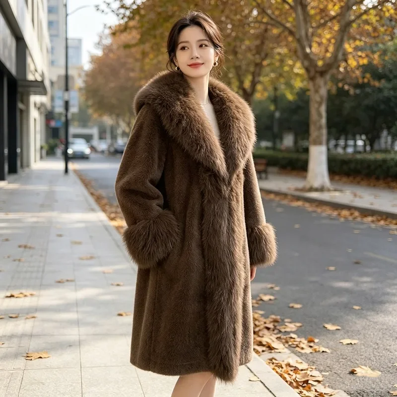 Large-sized Elegant Slimming Mid-length Plush Coat Fashionable Simple and Warm Women's Clothing New Winter Faux Fur Women's Coat