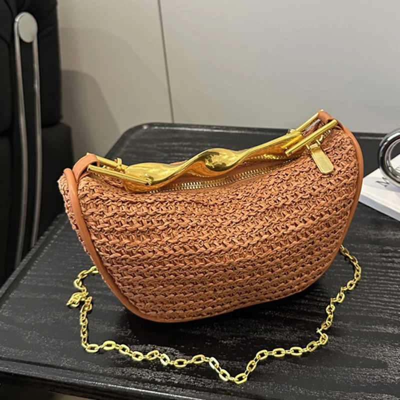 

2025 New Summer Luxury Designer Women Straw Handbag Hobo Stylish Purse Elegant Handbag Handwoven Shoulder Bag